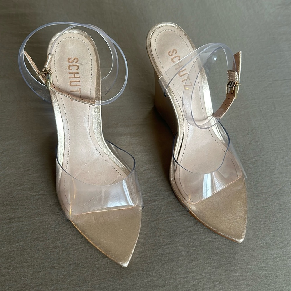 Schutz sandal metallic gold leather